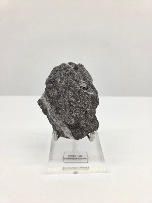 Garnet, Almandine