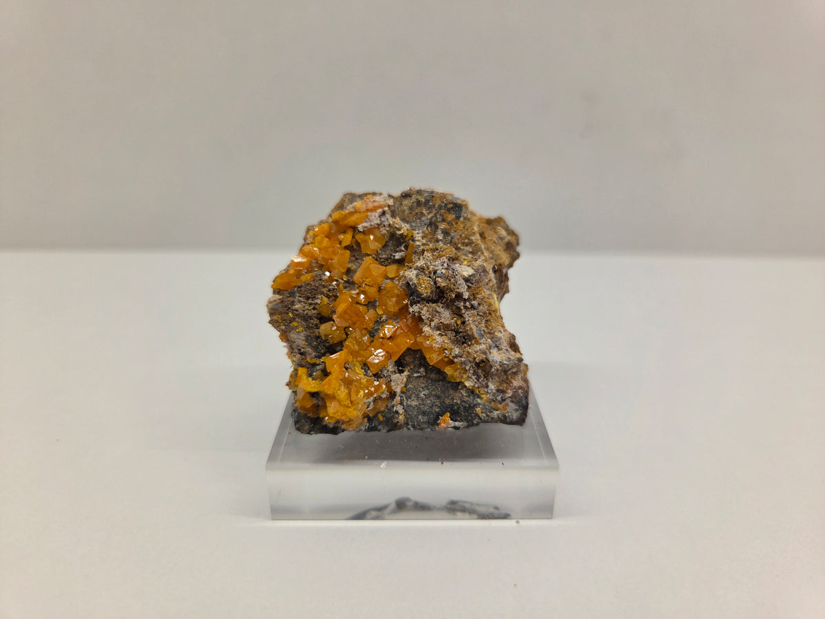 Wulfenite