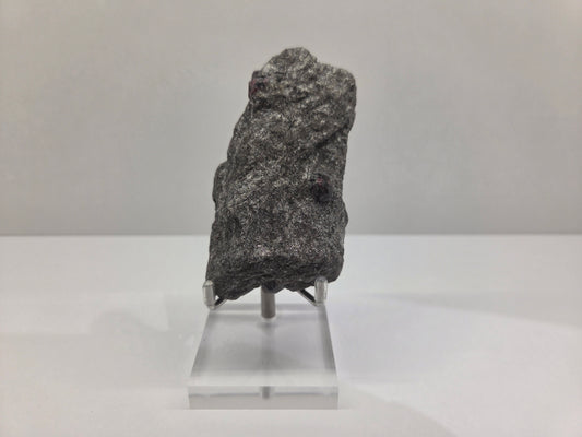 Garnet, Almandine