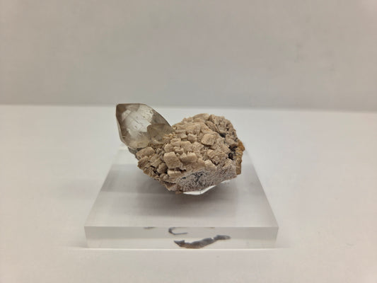 Quartz on Albite