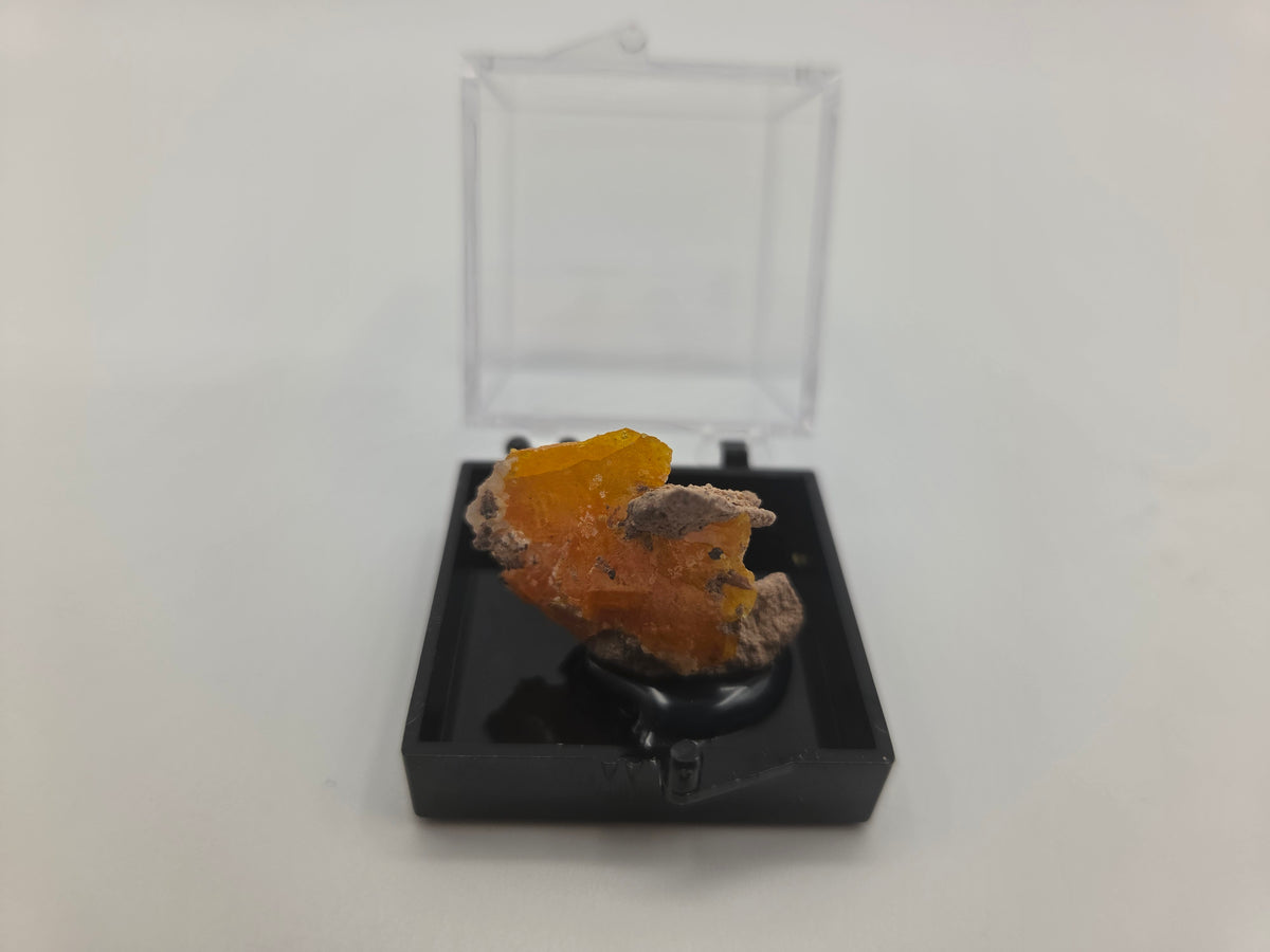 Wulfenite