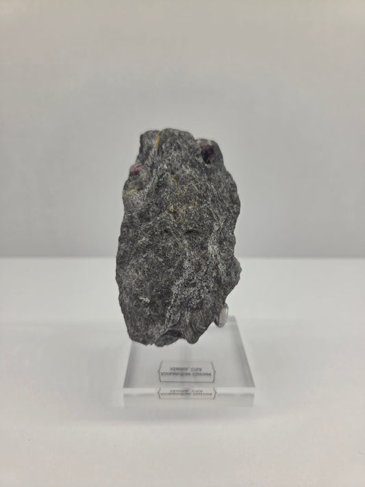 Garnet, Almandine