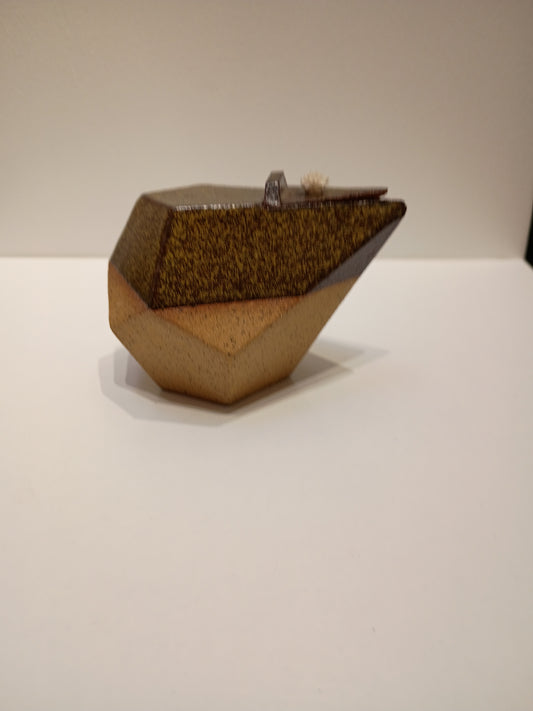 Green oil lamp. From Gre R